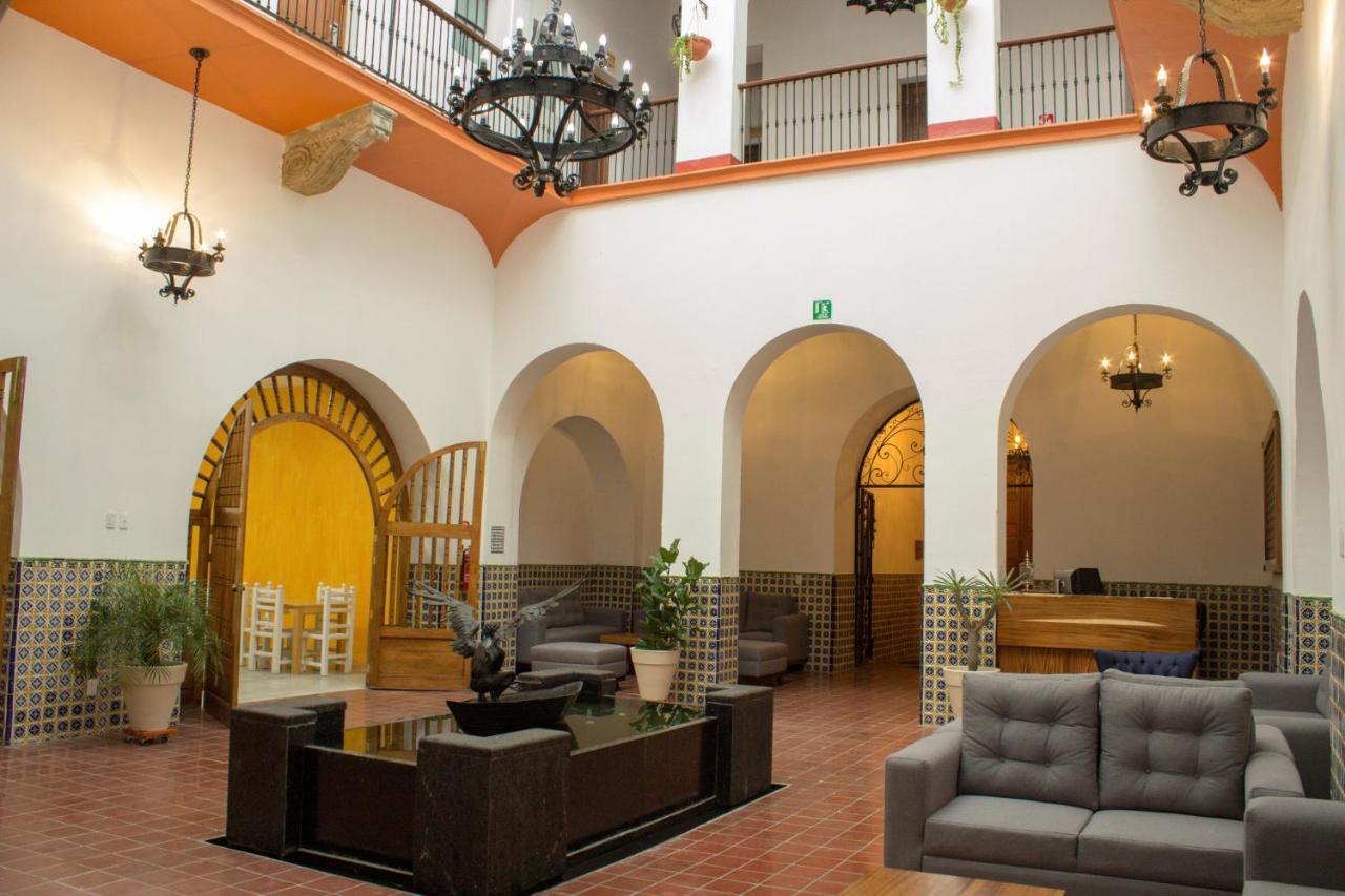 Hotel Real De Castilla Colonial Guadalajara Bagian luar foto