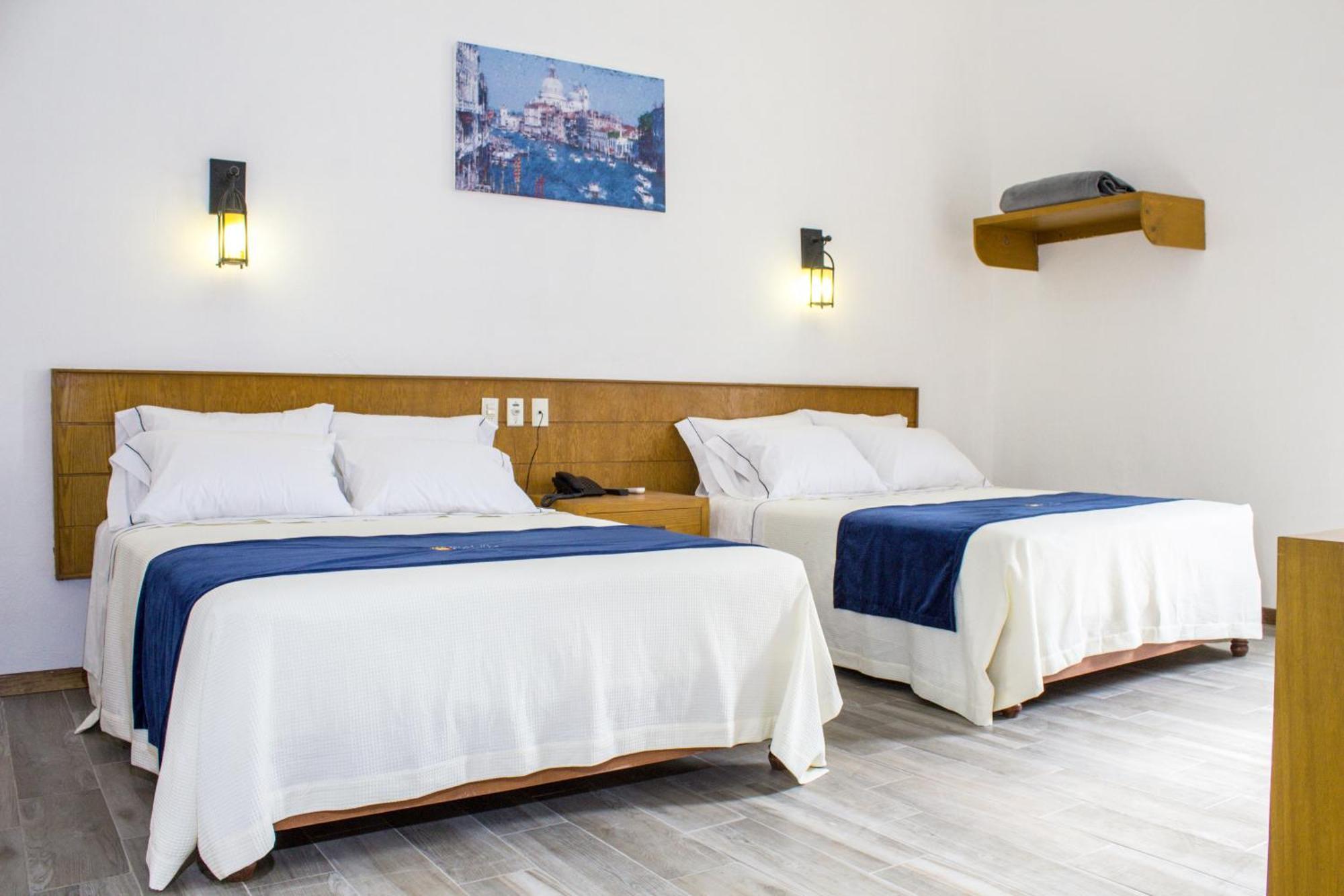 Hotel Real De Castilla Colonial Guadalajara Ruang foto